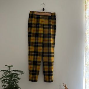 Moschino 100% wool plaid pants size 6